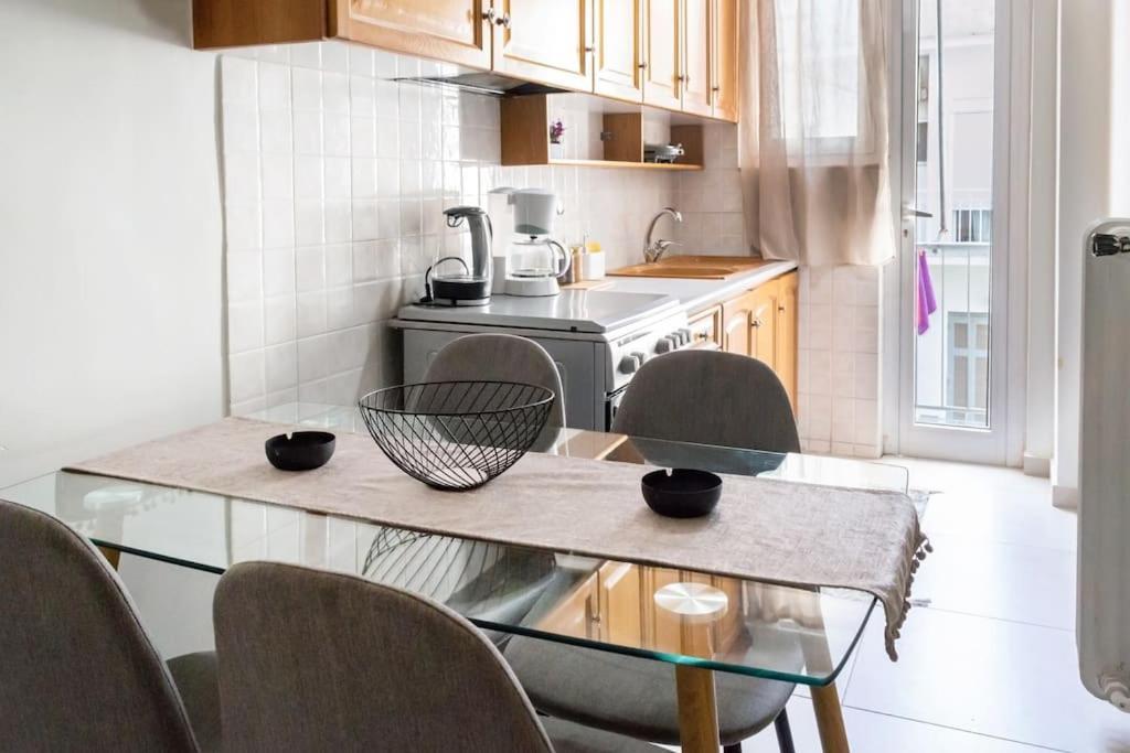 Cozy Airbnb Room In أثينا المظهر الخارجي الصورة